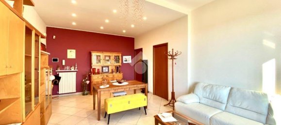 2 chambres Appartement à Bari, Italy No. 159821 4