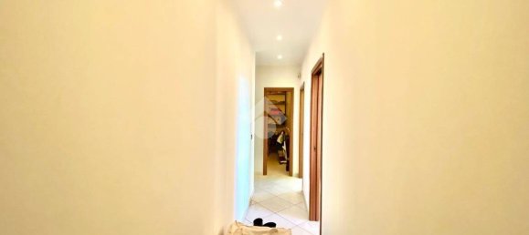 2 chambres Appartement à Bari, Italy No. 159821 5