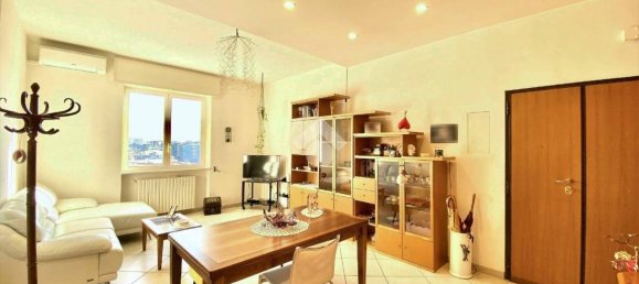 2 chambres Appartement à Bari, Italy No. 159821 3