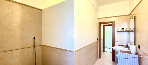 2 chambres Appartement à Bari, Italy No. 159821 27