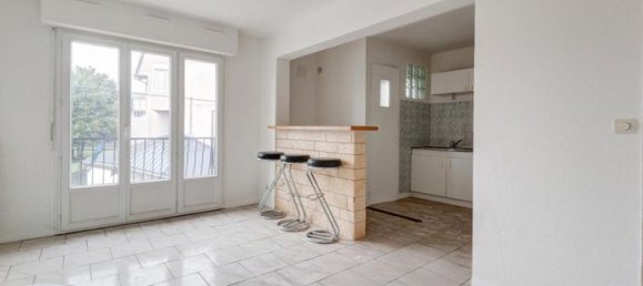 Studio à Reims, France No. 304924 3