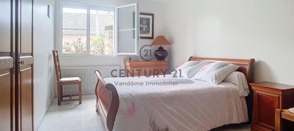 4 bedrooms House in Crepy-en-Valois, France No. 250225 6