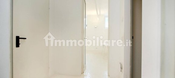 3غرفة مكتب في Milan, Italy رقم 341977 13