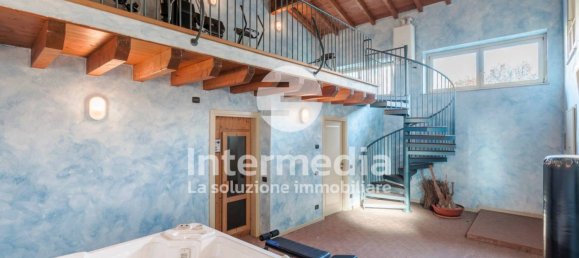 3 غرف نوم فيلا في Brescia, Italy رقم 331065 20