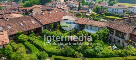 3 غرف نوم فيلا في Brescia, Italy رقم 331065 29