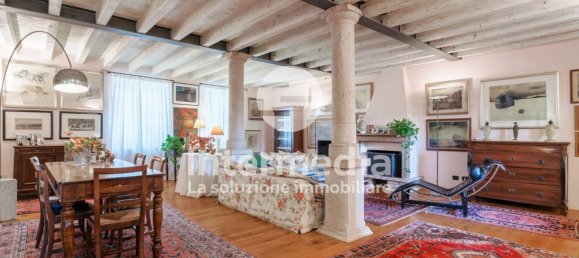 3 غرف نوم فيلا في Brescia, Italy رقم 331065 5