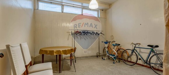 132m² Commercial property in Bari, Italy No. 312764 18