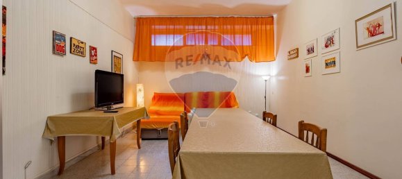 132m² Commercial property in Bari, Italy No. 312764 13