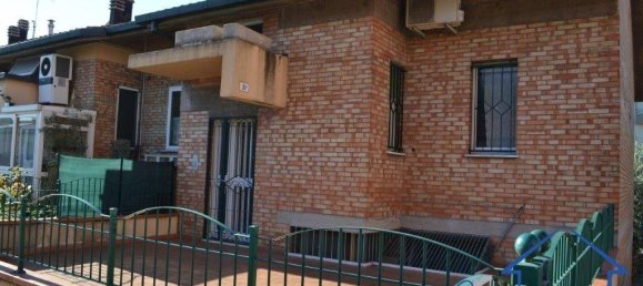 4 bedrooms House in Rimini, Italy No. 329794 6