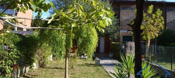 4 bedrooms House in Rimini, Italy No. 329794 24