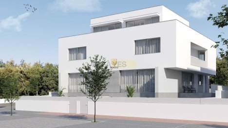 281m² Land in Castelo da Maia, Portugal No. 48057