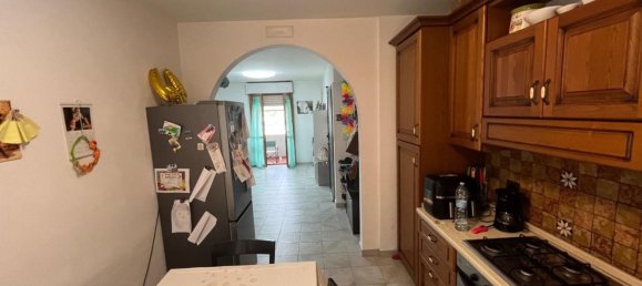 5 Schlafzimmer Wohnung in Massa, Italy, Nr. 360315 6