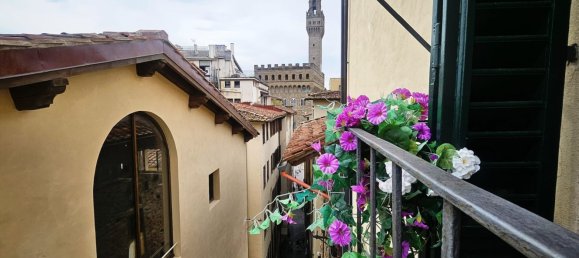 6 rooms Apartment in Florence, Italy No. 279529 10