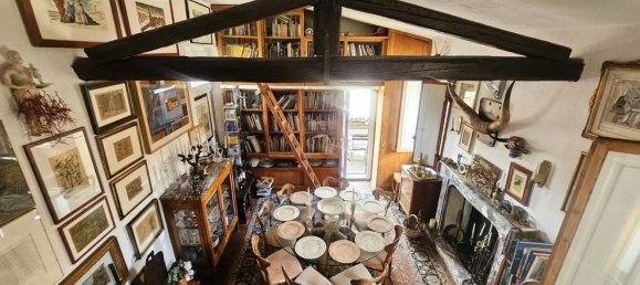 6 rooms Apartment in Florence, Italy No. 279529 3