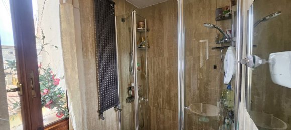 6 rooms Apartment in Florence, Italy No. 279529 20