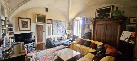6 rooms Apartment in Florence, Italy No. 279529 4
