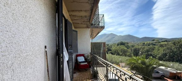 Villa de 4 dormitorios en Palombara Sabina, Italy No. 363746 37