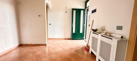 4 bedrooms House in Spineto Scrivia, Italy No. 318630 2