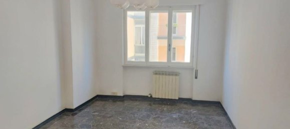 4 chambres Appartement à Savona, Italy No. 380180 7