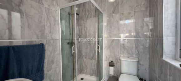 2 bedrooms Penthouse in Marsaskala, Malta No. 8979 12