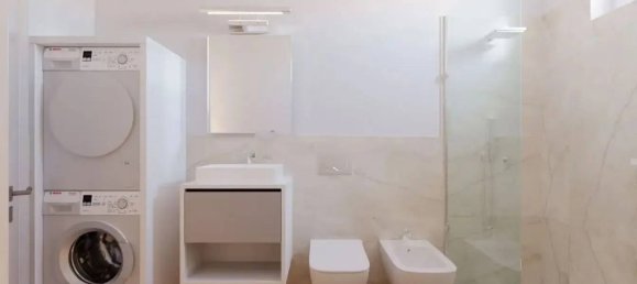 3 rooms Apartment in Sirmione, Italy No. 221285 9