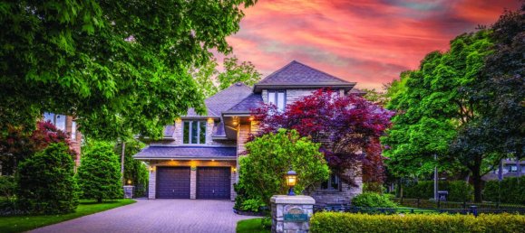 6 Schlafzimmer Haus in Mississauga, Canada, Nr. 781 2