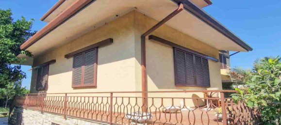 4 Schlafzimmer Villa in Pietrasanta, Italy, Nr. 165805 3