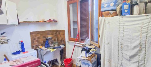 4 Schlafzimmer Villa in Pietrasanta, Italy, Nr. 165805 32