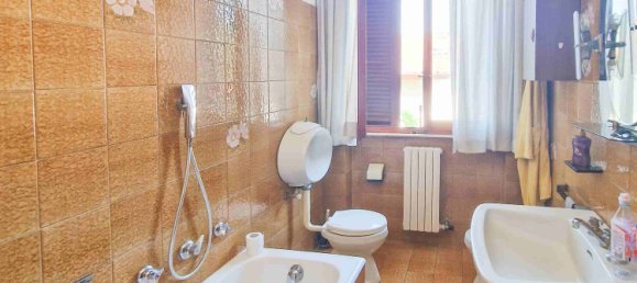 4 Schlafzimmer Villa in Pietrasanta, Italy, Nr. 165805 19