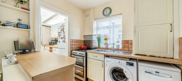 3 Schlafzimmer Gewerbliche Immobilie in Whitton, United Kingdom, Nr. 8500 4