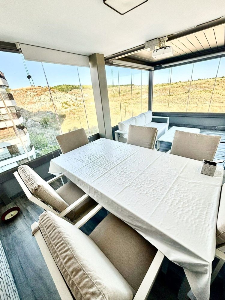 Дуплекс с 3 спальнями в Ривас-Васиамадрид, Испания № 170741