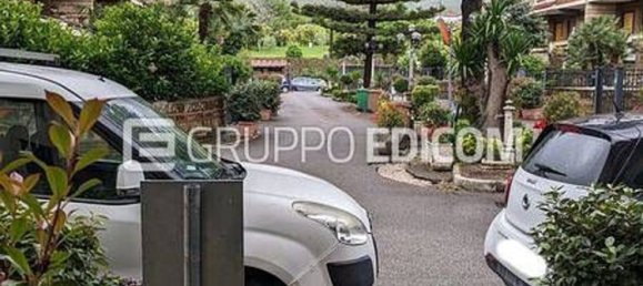 5 rooms Apartment in Pagani, Italy No. 225285 8