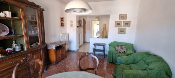 3 rooms Apartment in Rome, Italy No. 227603 9