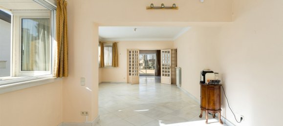4 bedrooms Apartment in Porto, Portugal No. 117617 8