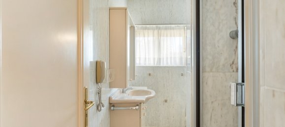 4 bedrooms Apartment in Porto, Portugal No. 117617 38