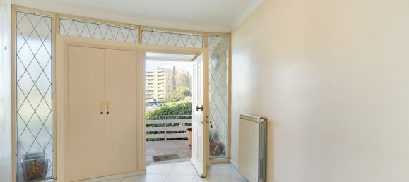 4 bedrooms Apartment in Porto, Portugal No. 117617 4