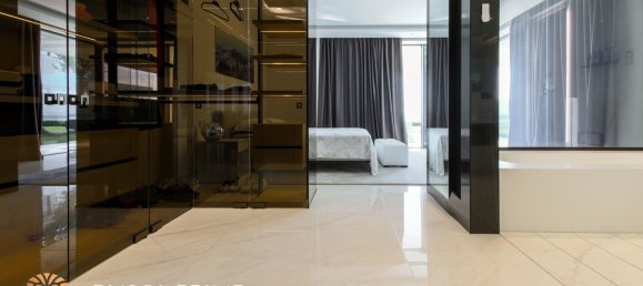 4 bedrooms Apartment in Estepona, Spain No. 5389 20