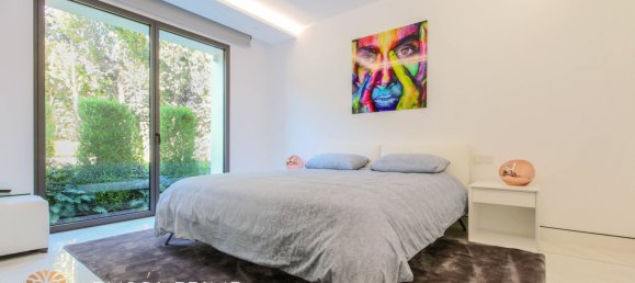 4 bedrooms Apartment in Estepona, Spain No. 5389 15