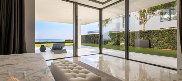 4 bedrooms Apartment in Estepona, Spain No. 5389 18