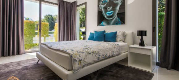 4 bedrooms Apartment in Estepona, Spain No. 5389 8