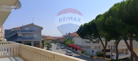 2 Schlafzimmer Wohnung in San Salvo, Italy, Nr. 325902 7