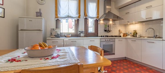 5 rooms Apartment in Castelfranco Veneto, Italy No. 234461 11