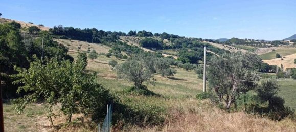 Дом с 5 комнатами в Сан Северино Марке, Италия № 19998 26