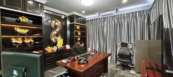 4 bedrooms Cafe / restaurant in Bang Lamung, Thailand No. 15345 3