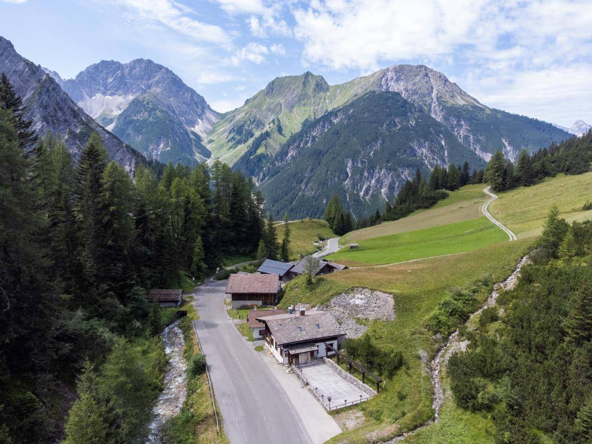 1665m² Commercial property in Tyrol, Austria No. 145063