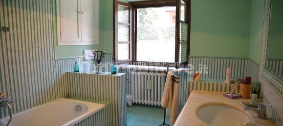 Дом с 3 спальнями в Орвието, Италия № 47364 13