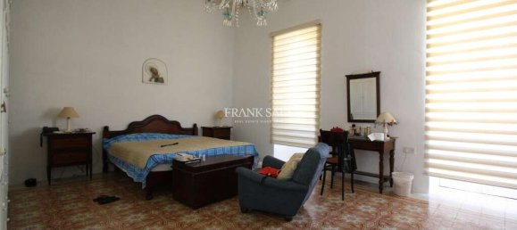 4 Schlafzimmer Stadthaus in Saint Julian's, Malta, Nr. 9107 42