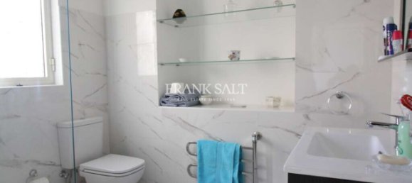 4 Schlafzimmer Stadthaus in Saint Julian's, Malta, Nr. 9107 45