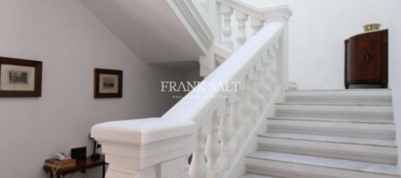 4 Schlafzimmer Stadthaus in Saint Julian's, Malta, Nr. 9107 25