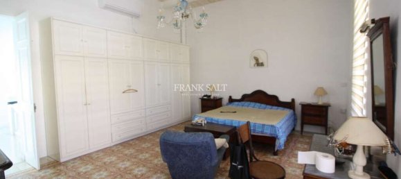 4 Schlafzimmer Stadthaus in Saint Julian's, Malta, Nr. 9107 41